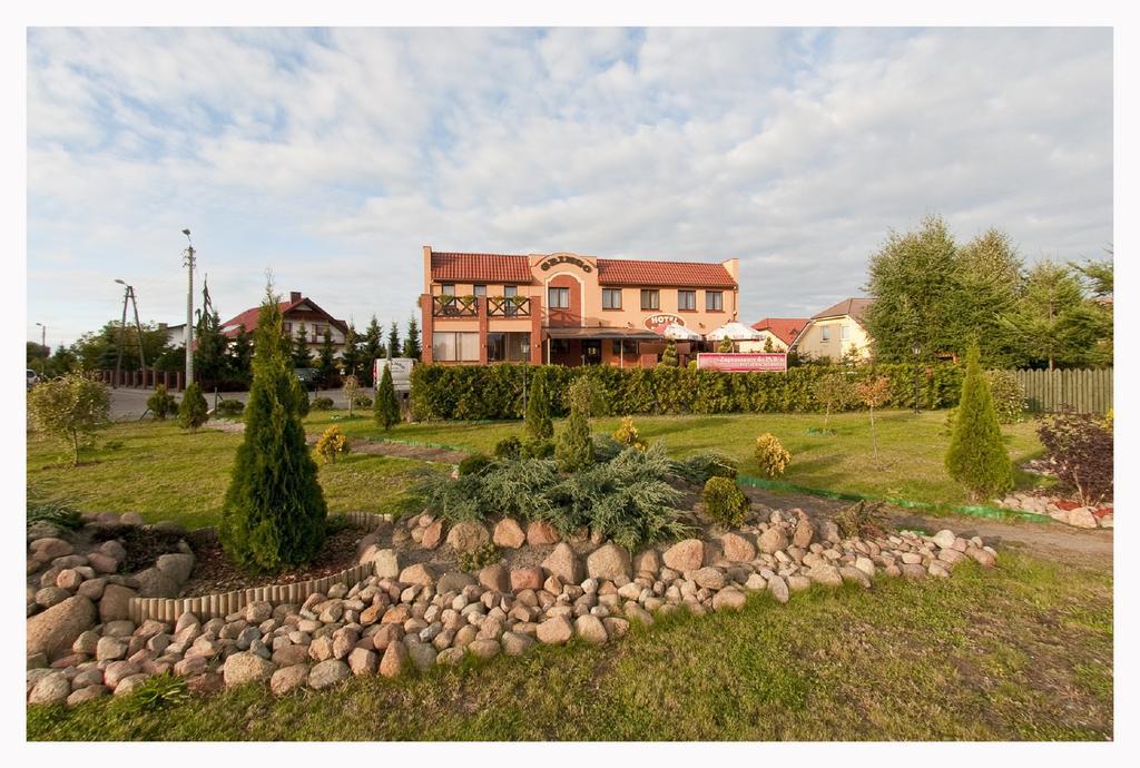 Hotel Gringo Piła Exterior foto